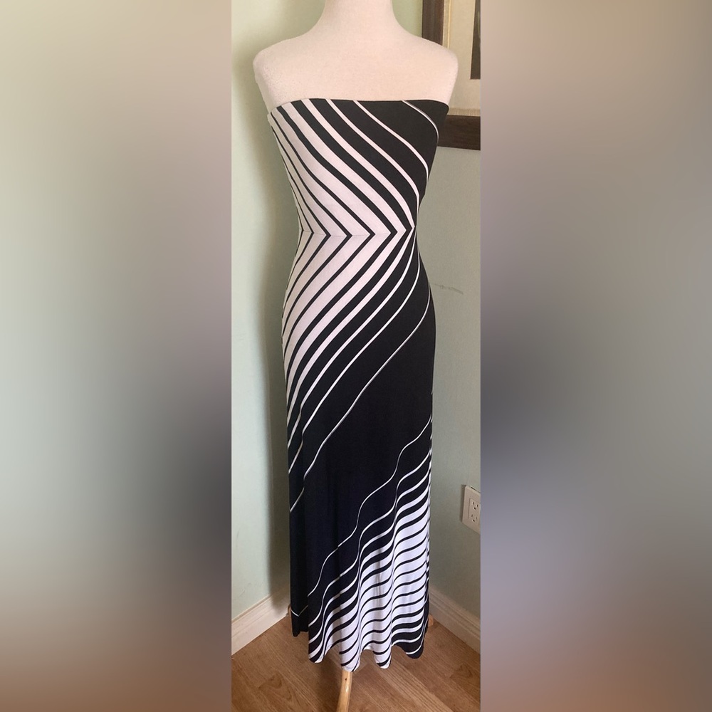 White House Black Market Strapless Maxi Dress size XS